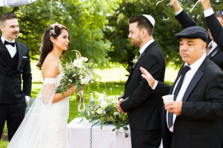 EX1A0183 1024x683 320x240 - Destination & Elopement Weddings