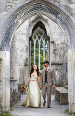 EX1A7503 663x1024 320x240 - Destination & Elopement Weddings
