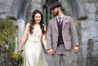 EX1A7543 1024x689 320x240 - Destination & Elopement Weddings